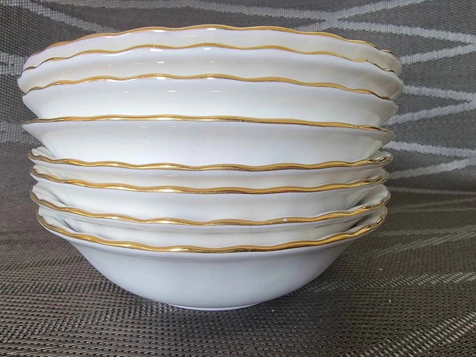 Royal Albert Memory Lane Bone China Bowls - Set of 8 - photo 3