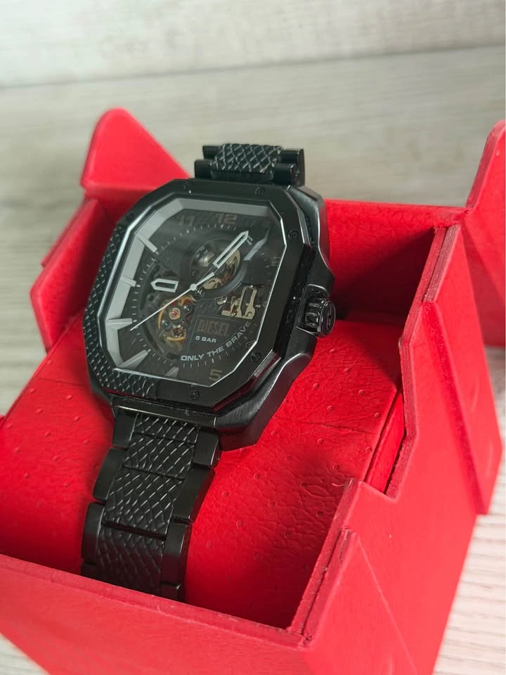 Diesel Flayed Black Automatic Skeleton Watch DZ7472 - Rare - photo 2