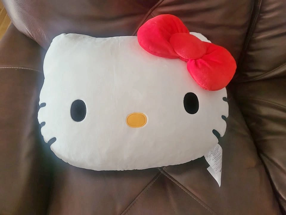 Huge Premium Hello Kitty Plush Pillow Very Soft Preowned 22x18
