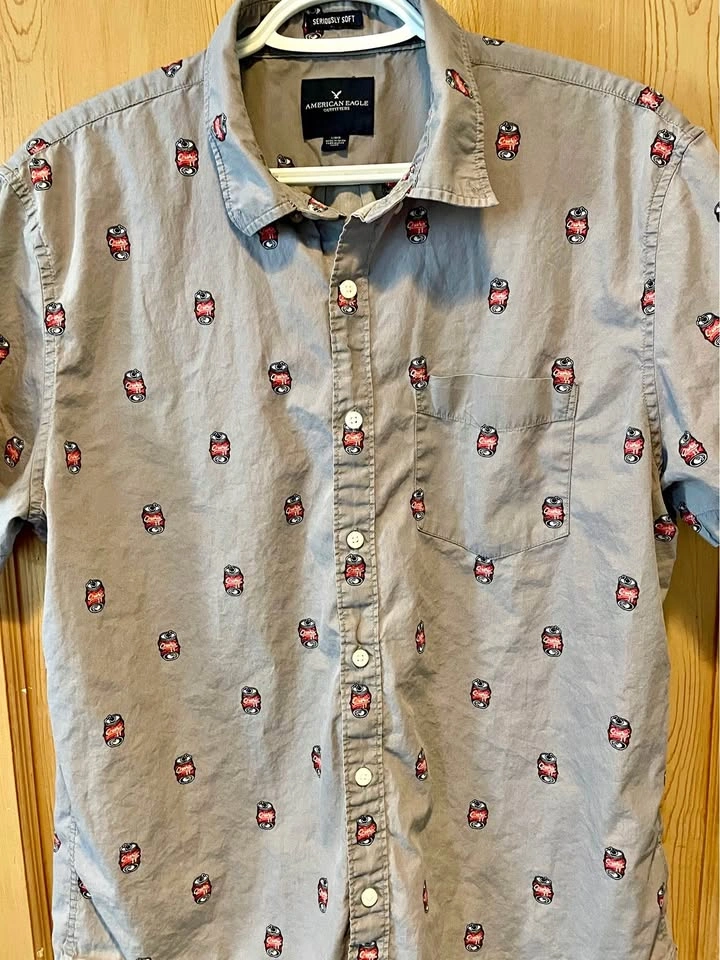 American Eagle "Crushin It" Soda Can Shirt - Large