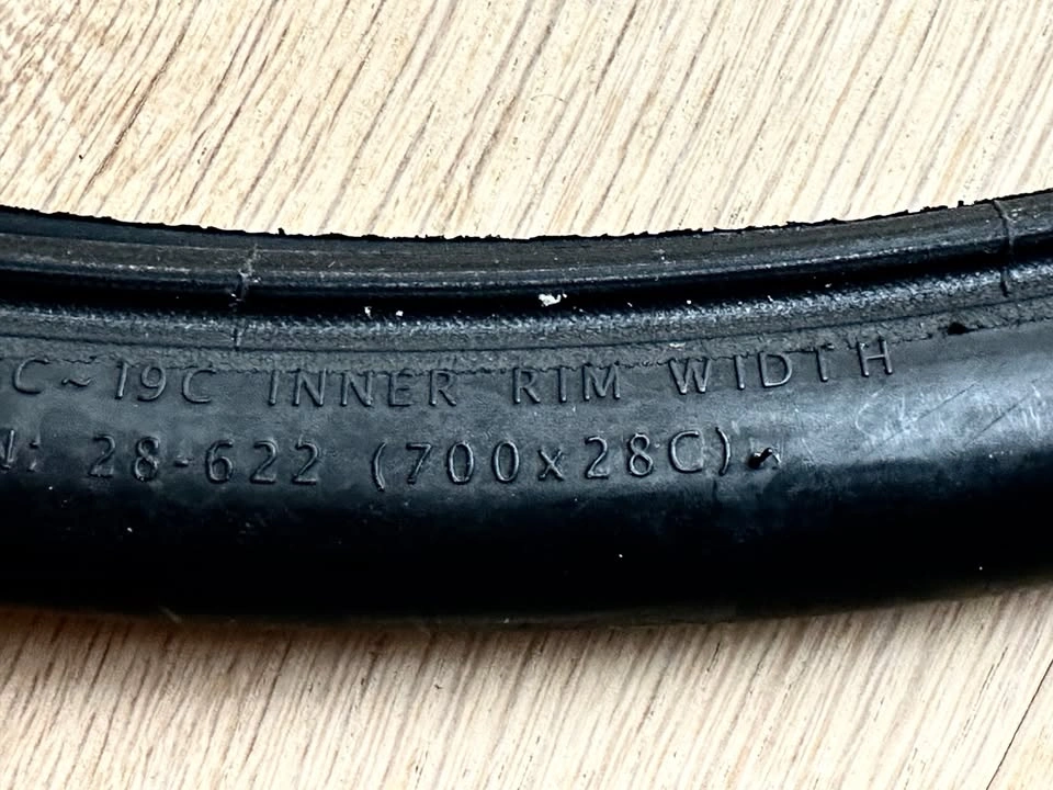 2x Pure Cycles Thickslick Tires 700x28 Fixie Mint - photo 5
