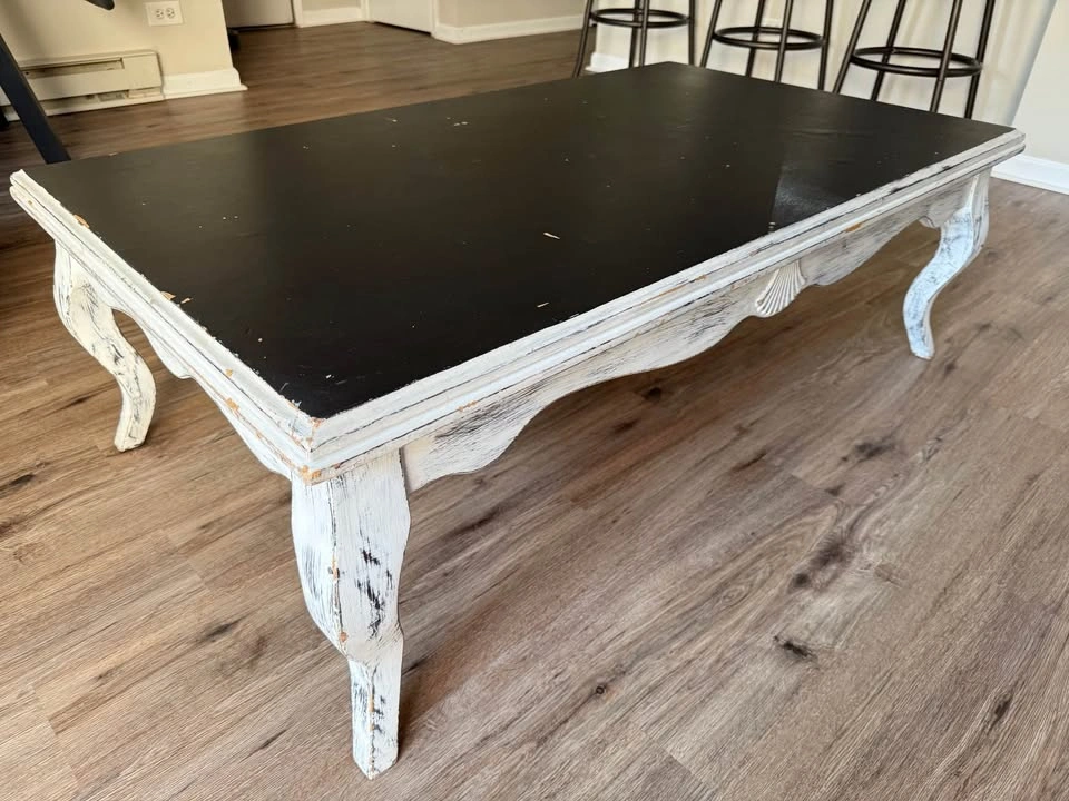 French province style coffee table - photo 2