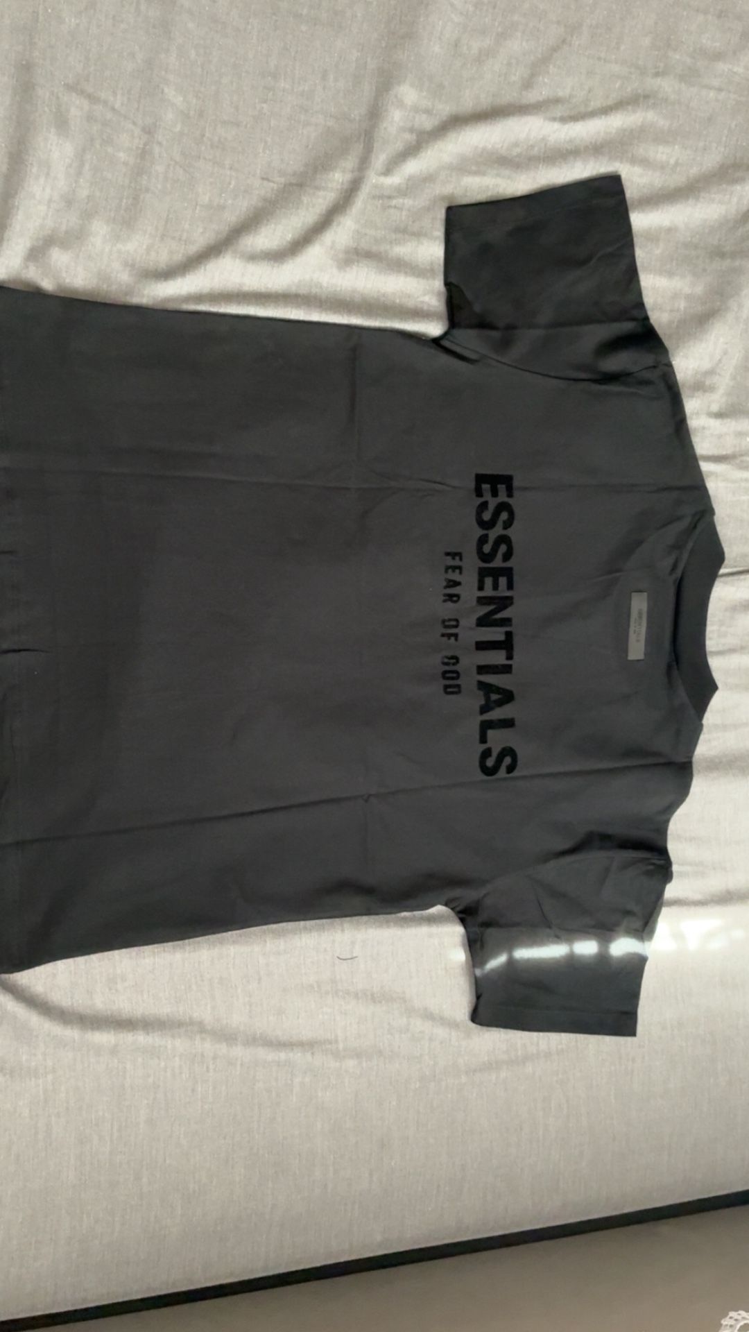 Essentials Black Shirt Size Small And Medium - photo 2