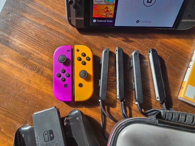 Nintendo Switch OLED Bundle - photo 3