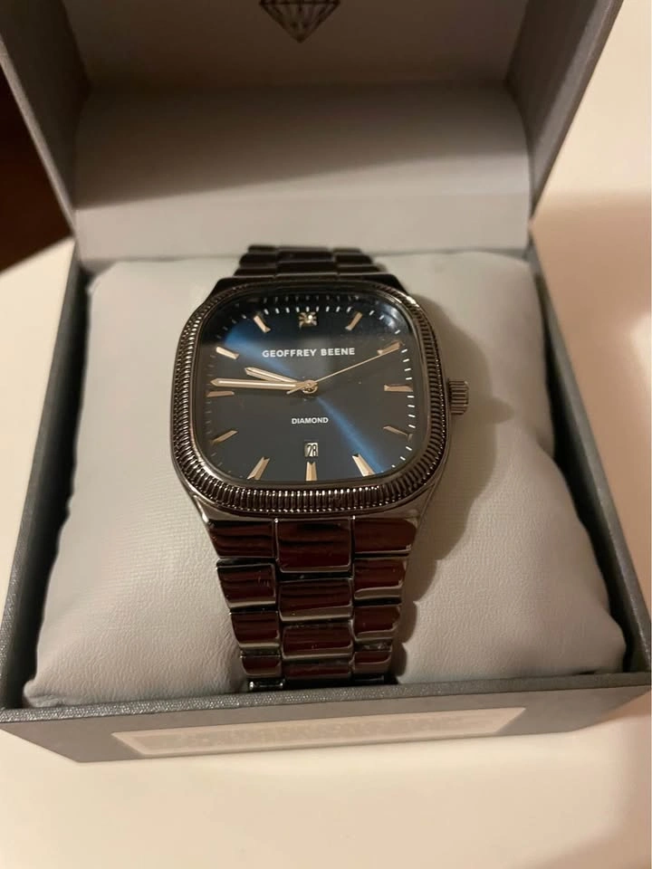 Geoffrey Beene Genuine Diamond Watch - photo 2