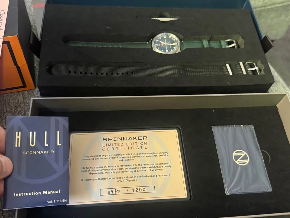 Spinnaker Hull Automatic Limited Edition Watch - #960/1200 - photo 4