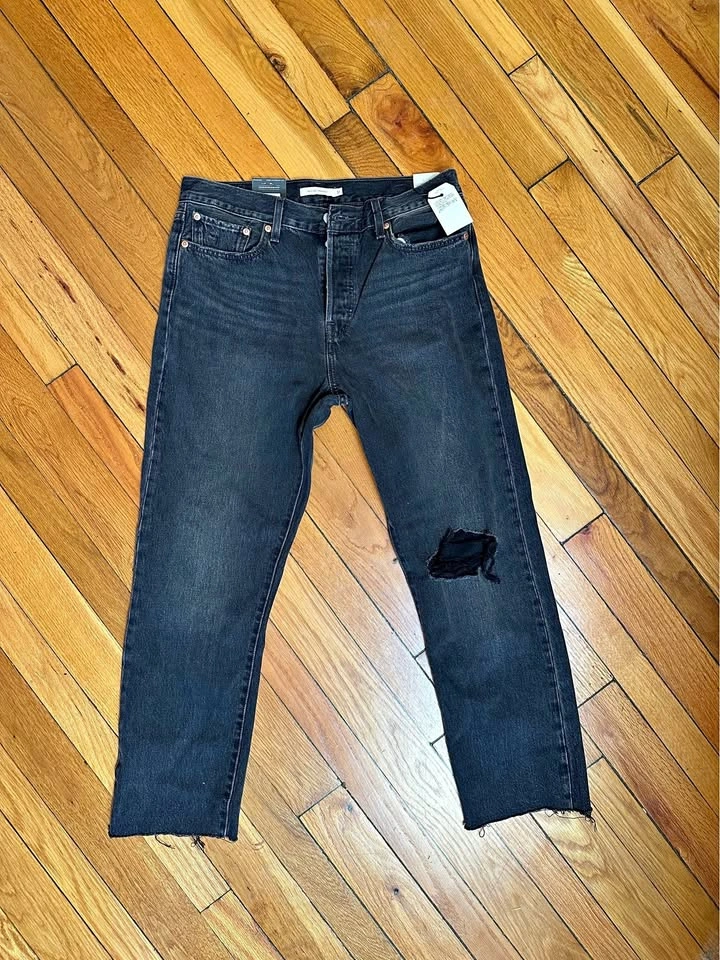 Brand new black Levi's