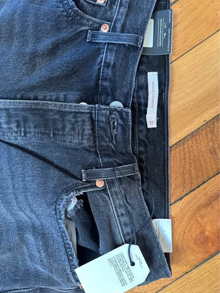 Brand new black Levi's - photo 2