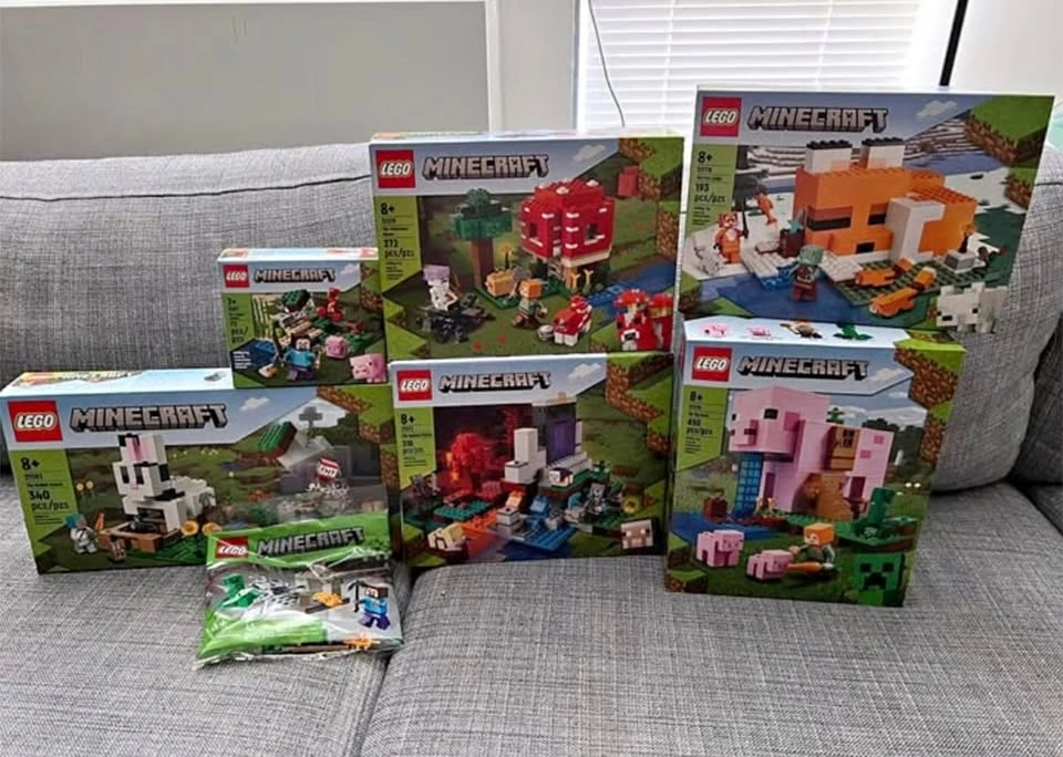LEGO Minecraft Sets - Brand New