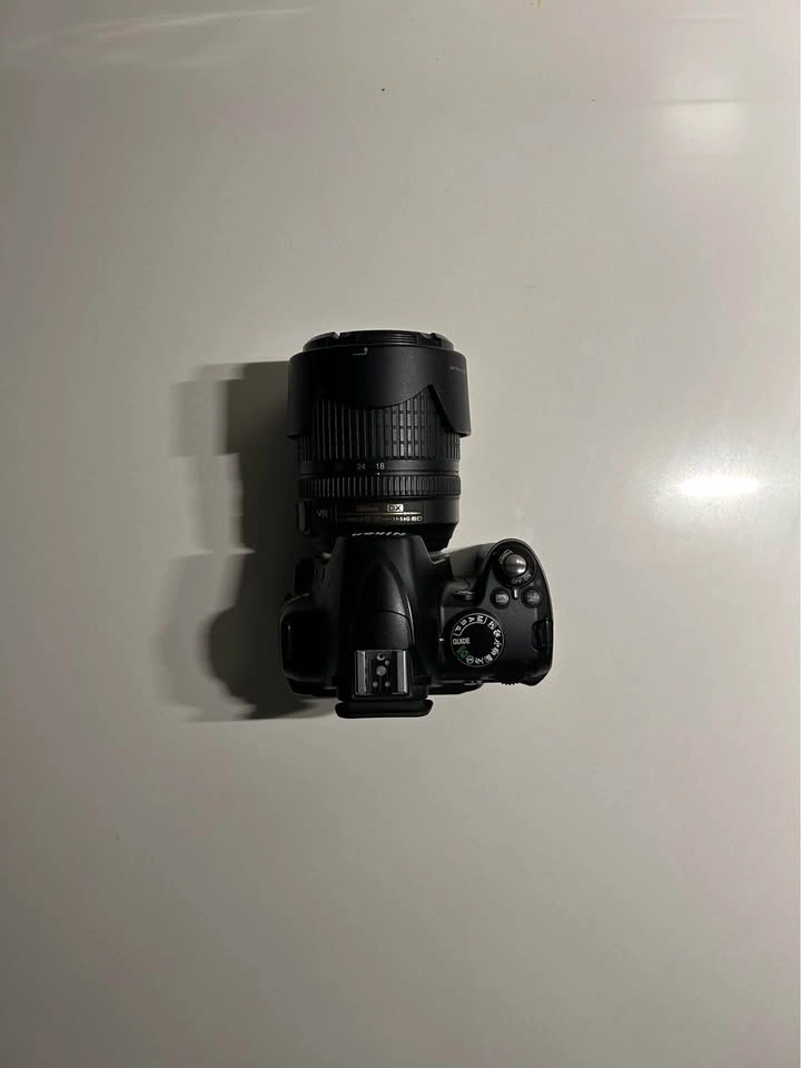 Nikon d300 with kit lens - photo 2