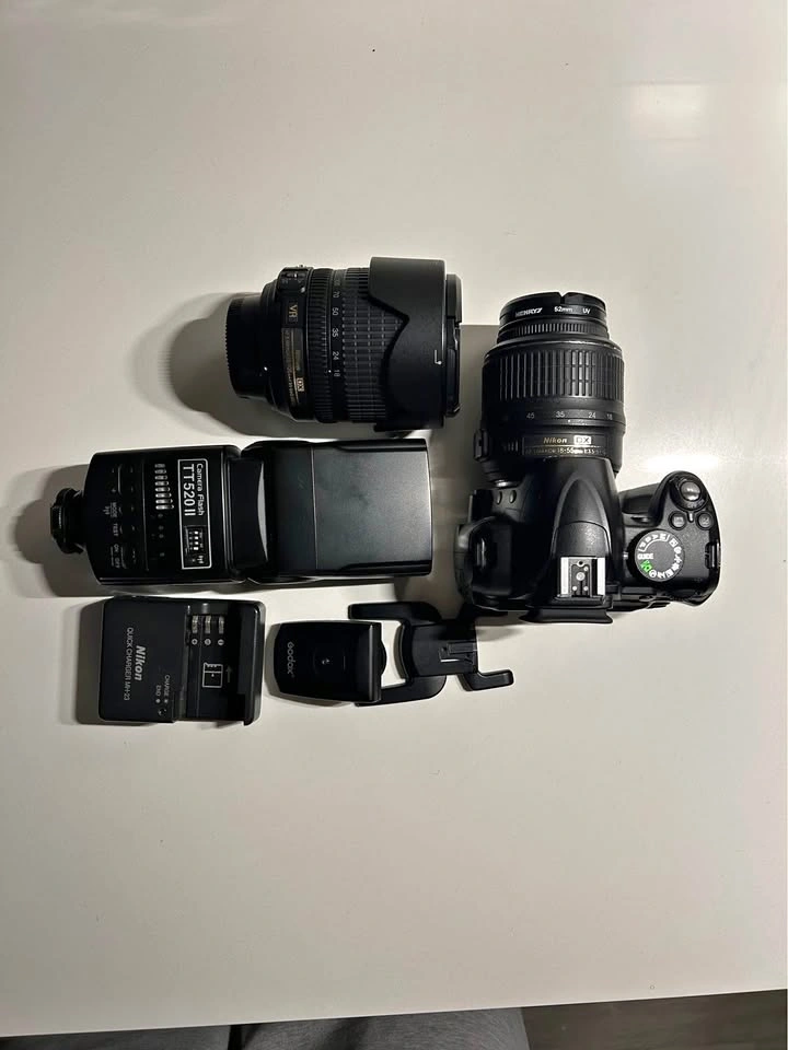 Nikon D3000 DSLR Camera Bundle