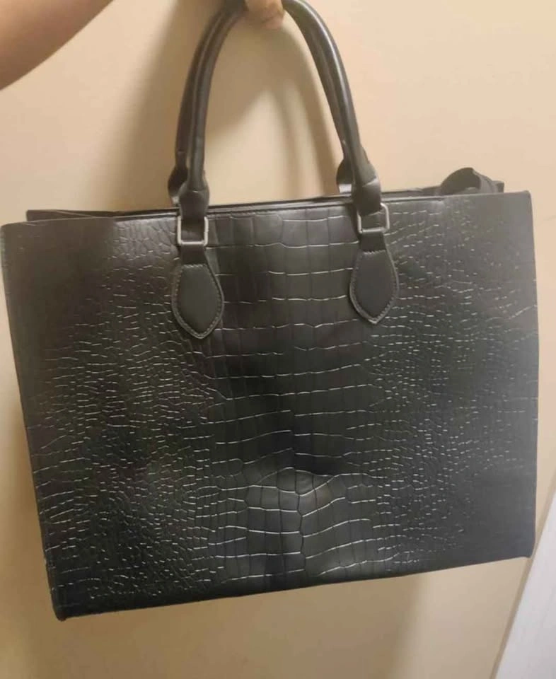 Brand new large capacity black color tote bag for women - photo 4