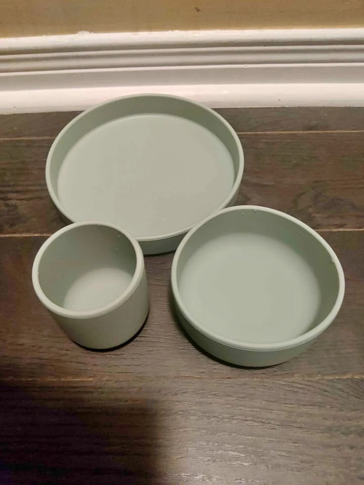 New baby and toddlers silicone feeding set