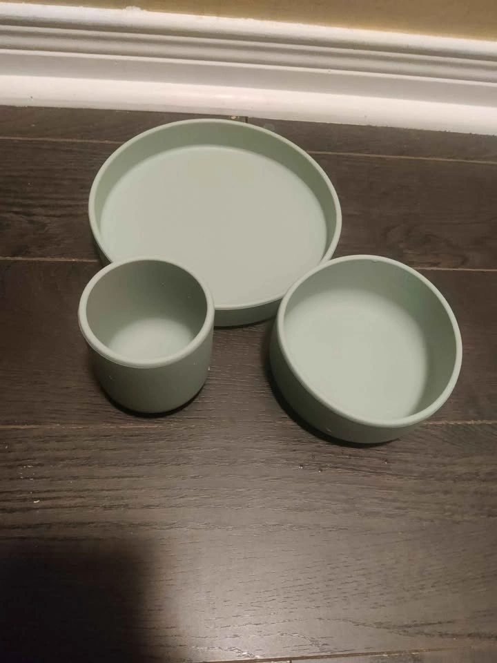 New baby and toddlers silicone feeding set - photo 3