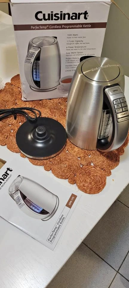 Cuisinart PerfecTemp Stainless Steel Cordless Electric Kettle