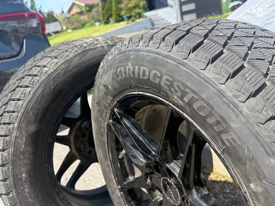 All season 225/60/R17 99S Bridgestone Tires on Motiv Wheels - photo 3