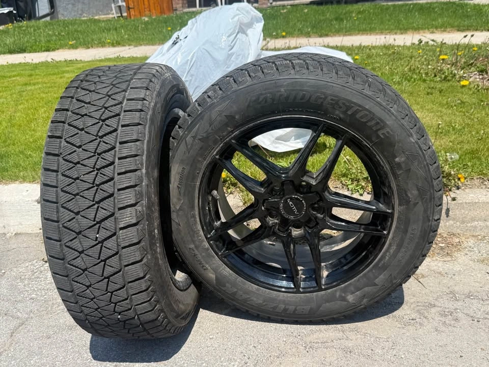 All season 225/60/R17 99S Bridgestone Tires on Motiv Wheels - photo 5
