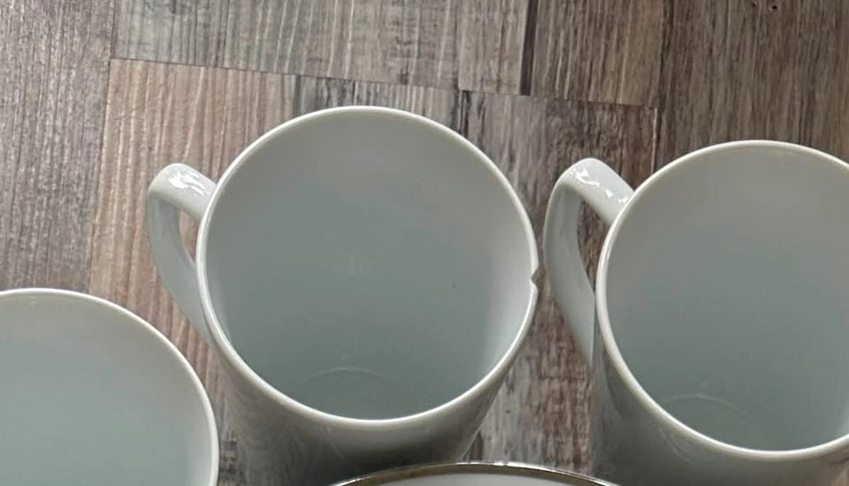 10 Vintage Skye McGhie China Mugs - photo 3