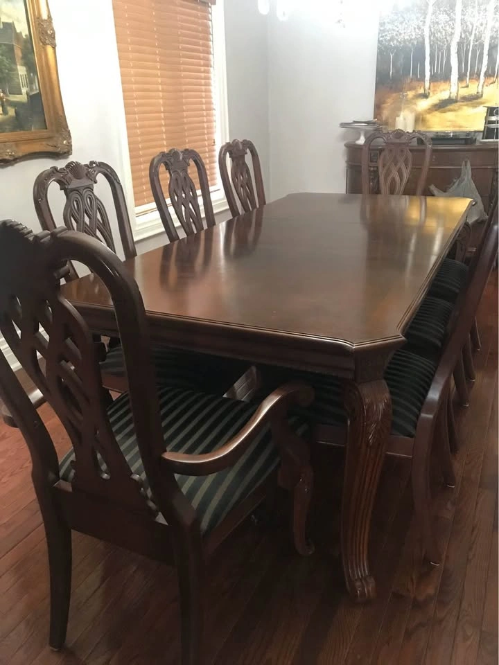 Dining room set
