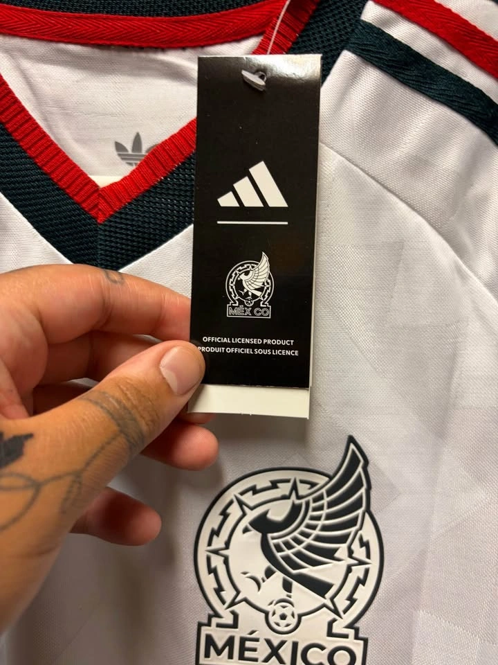 E. Álvarez Mexico away Jersey 2026 - photo 4