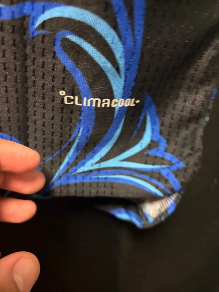 Lionel Messi Argentina 2026 Away Jersey - Size Medium - photo 3
