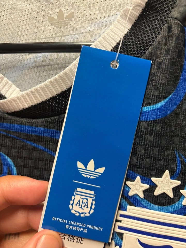 Julian Alvarez Argentina 2026 Away Jersey - photo 5