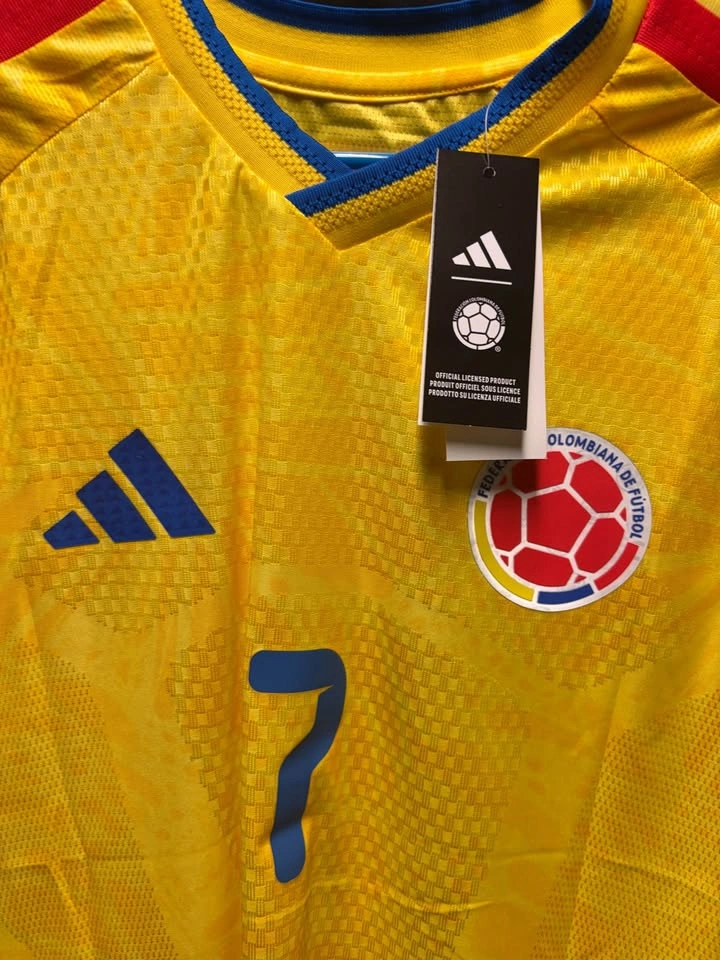 Luis Diaz Colombia 2026 Home Jersey - photo 4