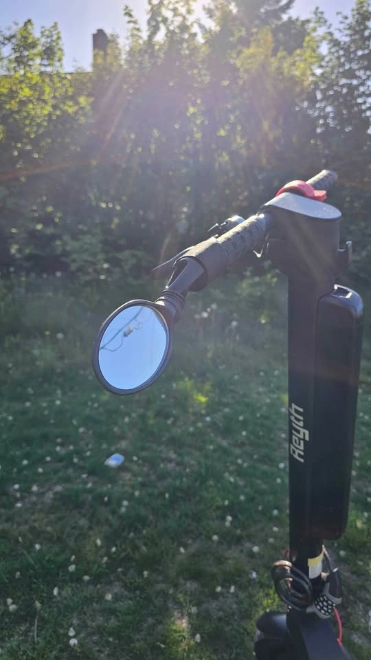 Ryeth Electric Scooter – Like New! STEAL DEAL 🚀 - photo 3