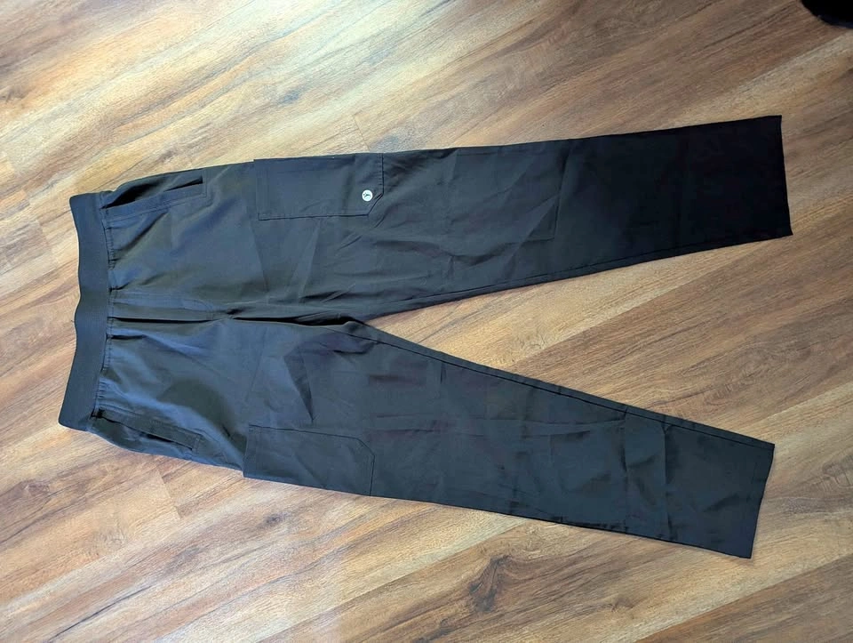 Black scrub pants