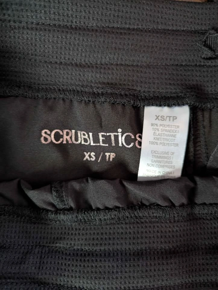 Black scrub pants - photo 2