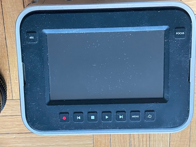 Black Magic Cinema Camera + SSDs + Disk Reader - photo 2
