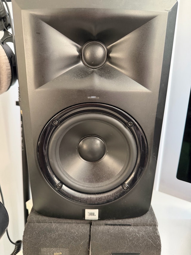 JBL Speaker Monitors (Pair) - photo 2