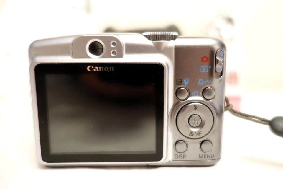 Canon PowerShot A720 IS 8MP 6X Optical Zoom Retro Camera Bundle - photo 4