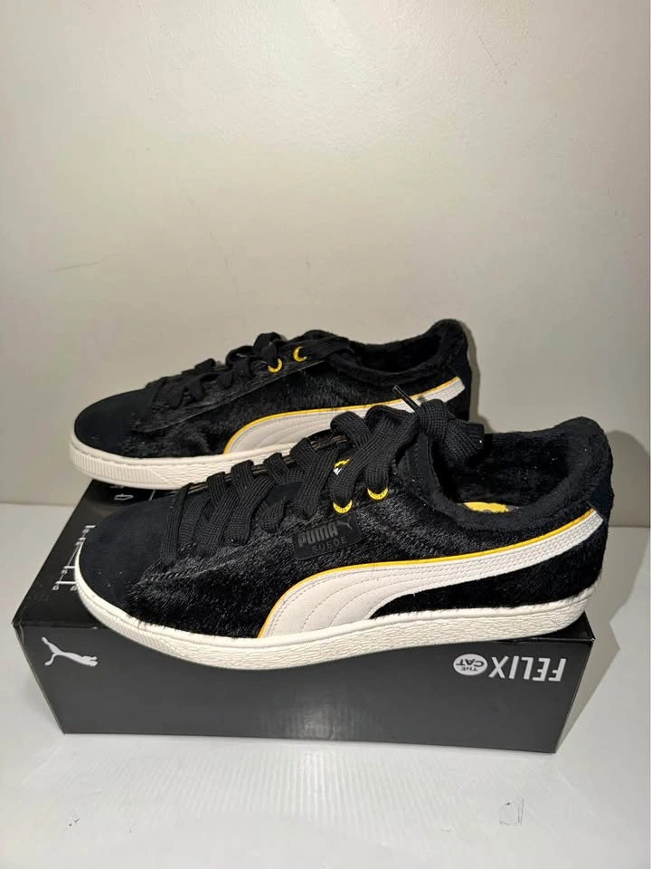 New Puma x Felix The Cat Suede Shoes. Size 10 US. Firm price.