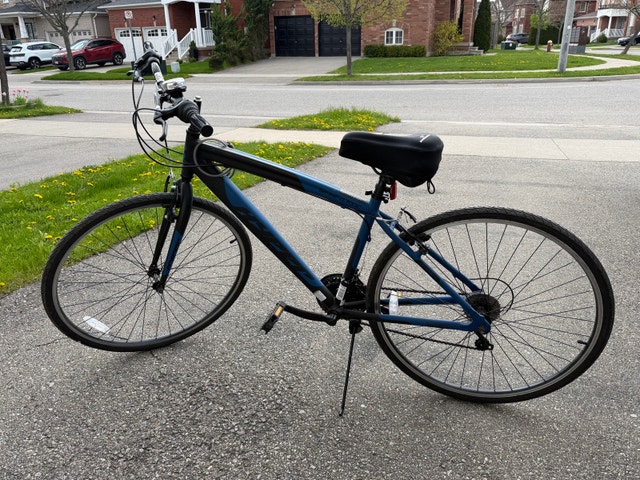 Hyper 700c Hybrid Bike - photo 2