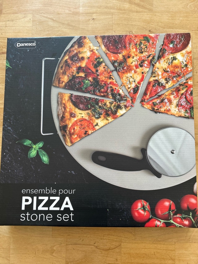 New Danesco Pizza Stone Set - 14.5" Diameter