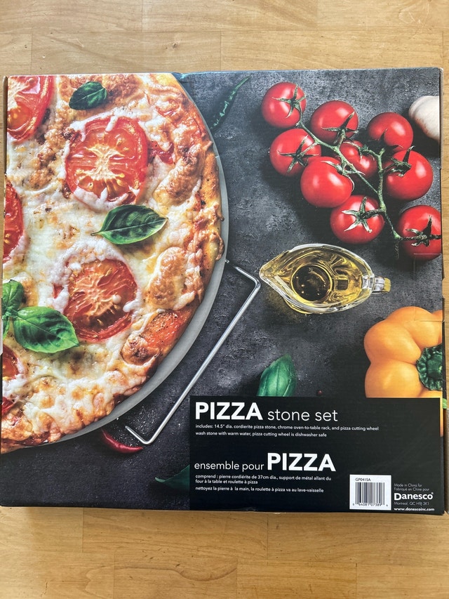New Danesco Pizza Stone Set - 14.5" Diameter - photo 2