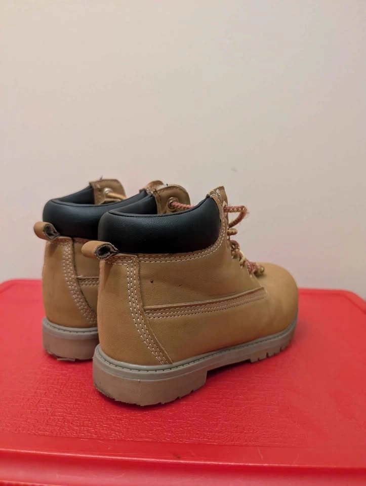 Kids suede boots US size 13 - photo 2