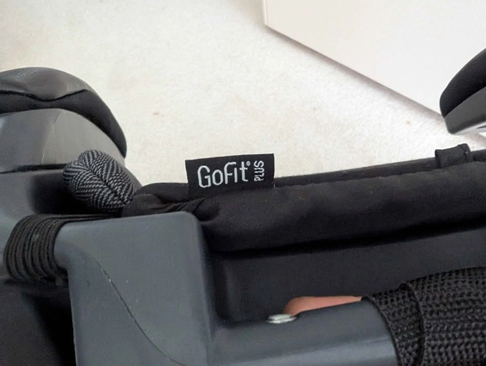 Child Booster Car Seat with Cup Holders Armrests - photo 4
