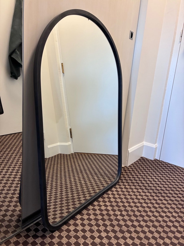 Umbra Hub Arched Mirror - photo 3