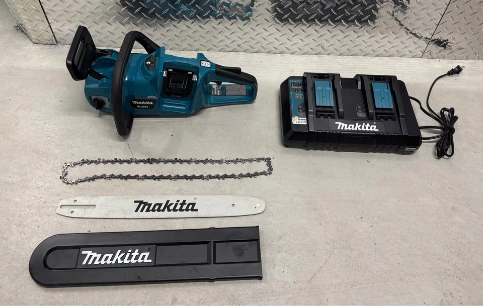 Makita XCU04 Cordless Chainsaw Kit - photo 4