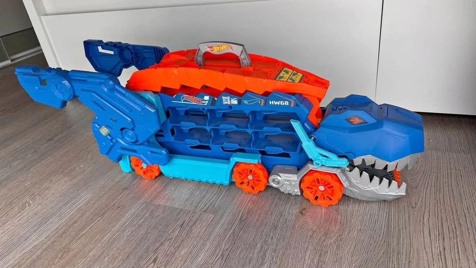 🦖 Hot Wheels T-Rex Hauler 🦖