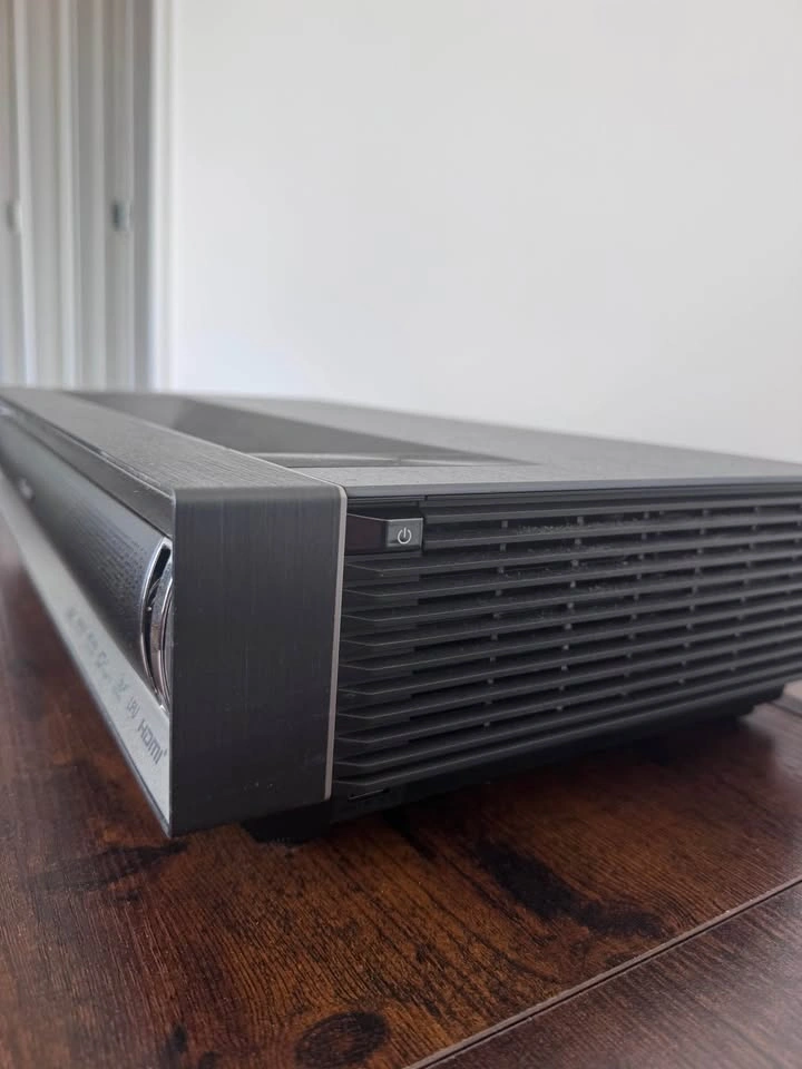 Hisense PX3-PRO 4K Triple Laser UST Projector - photo 2