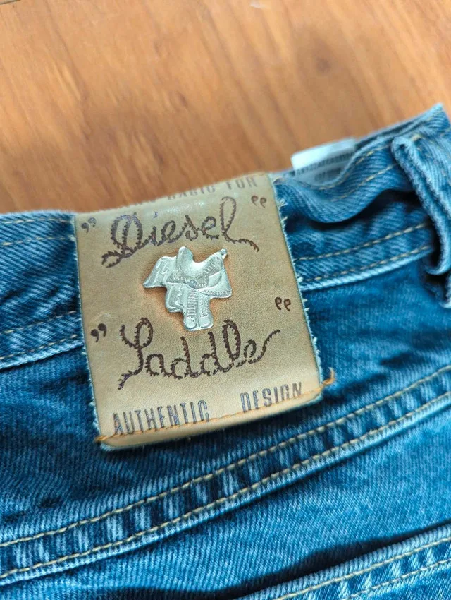 Diesel jeans image indicator(6)