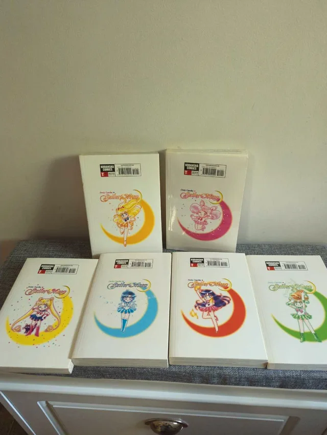 Sailor Moon Manga Box Set image indicator(3)