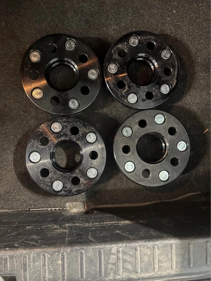 15mm 5x100 to 5x114.3 Hubcentric Spacer Adapters - photo 3