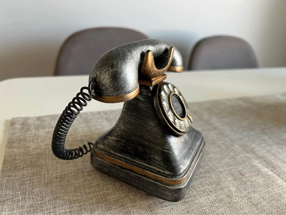 Decorative Vintage Style Rotary Phone - photo 2