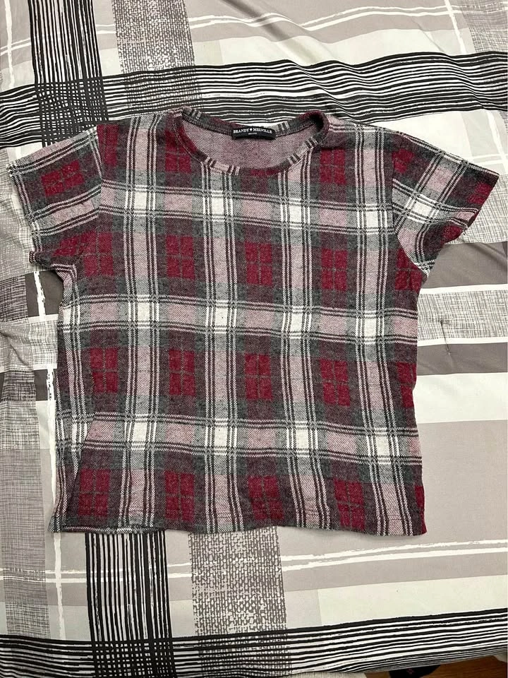 Brandy Melville Top