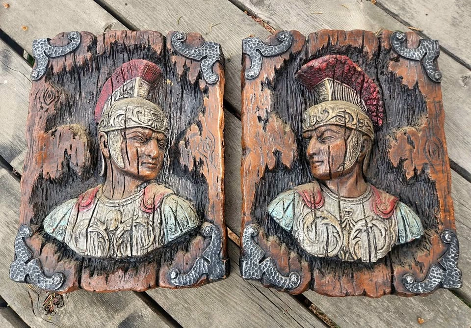 Girrotti Sculptures Roman Soldier Pair, Wall Hangings