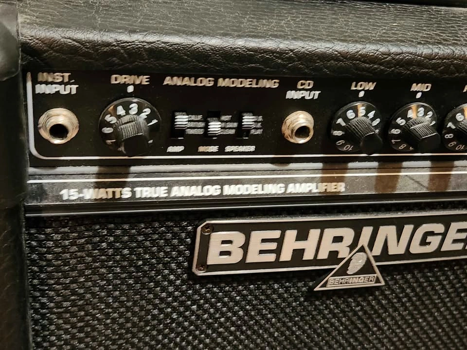 Behringer V-Tone GM108 15-watt Guitar Amp - photo 2